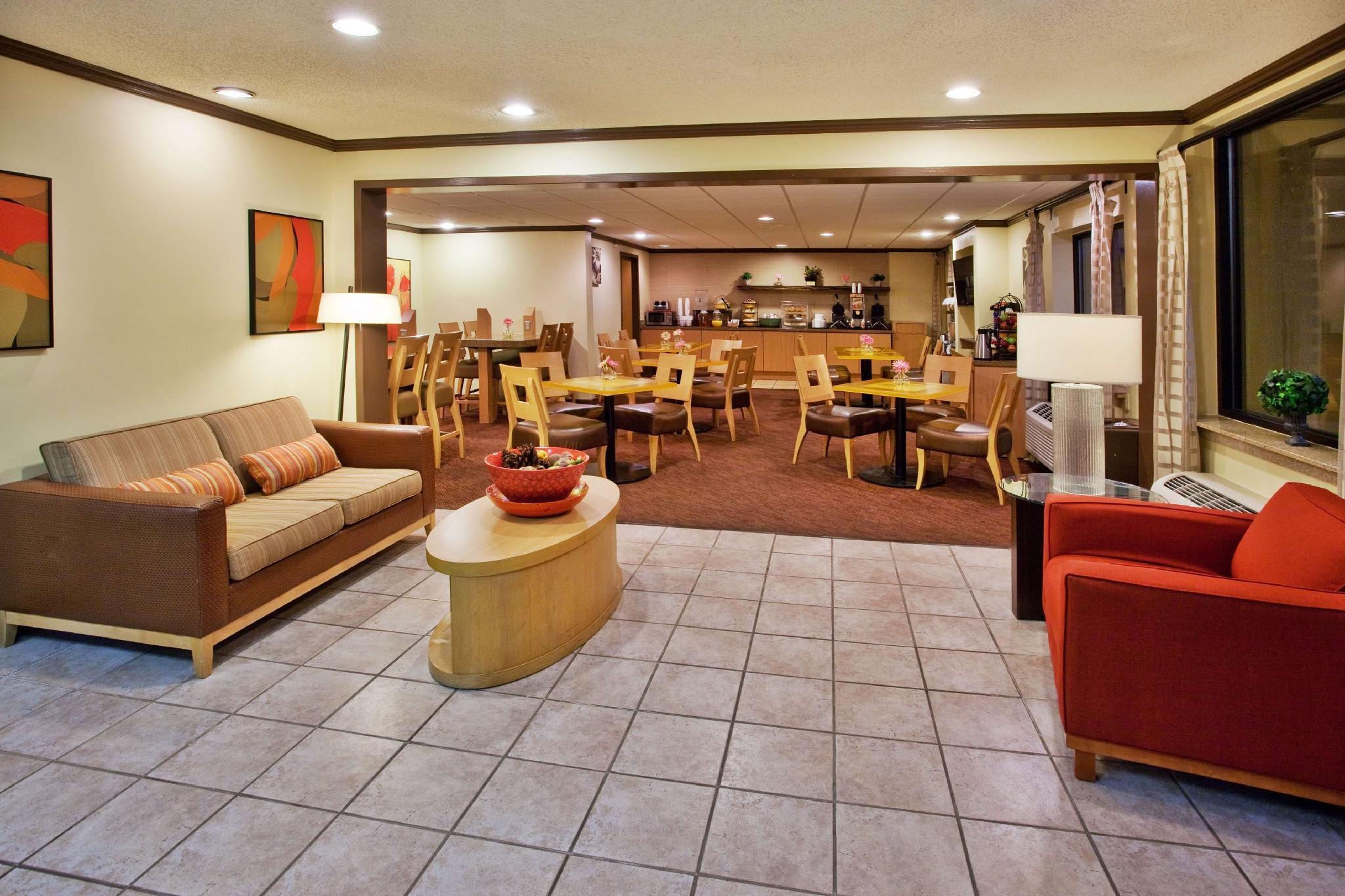 Spark By Hilton Savannah Midtown Exteriör bild