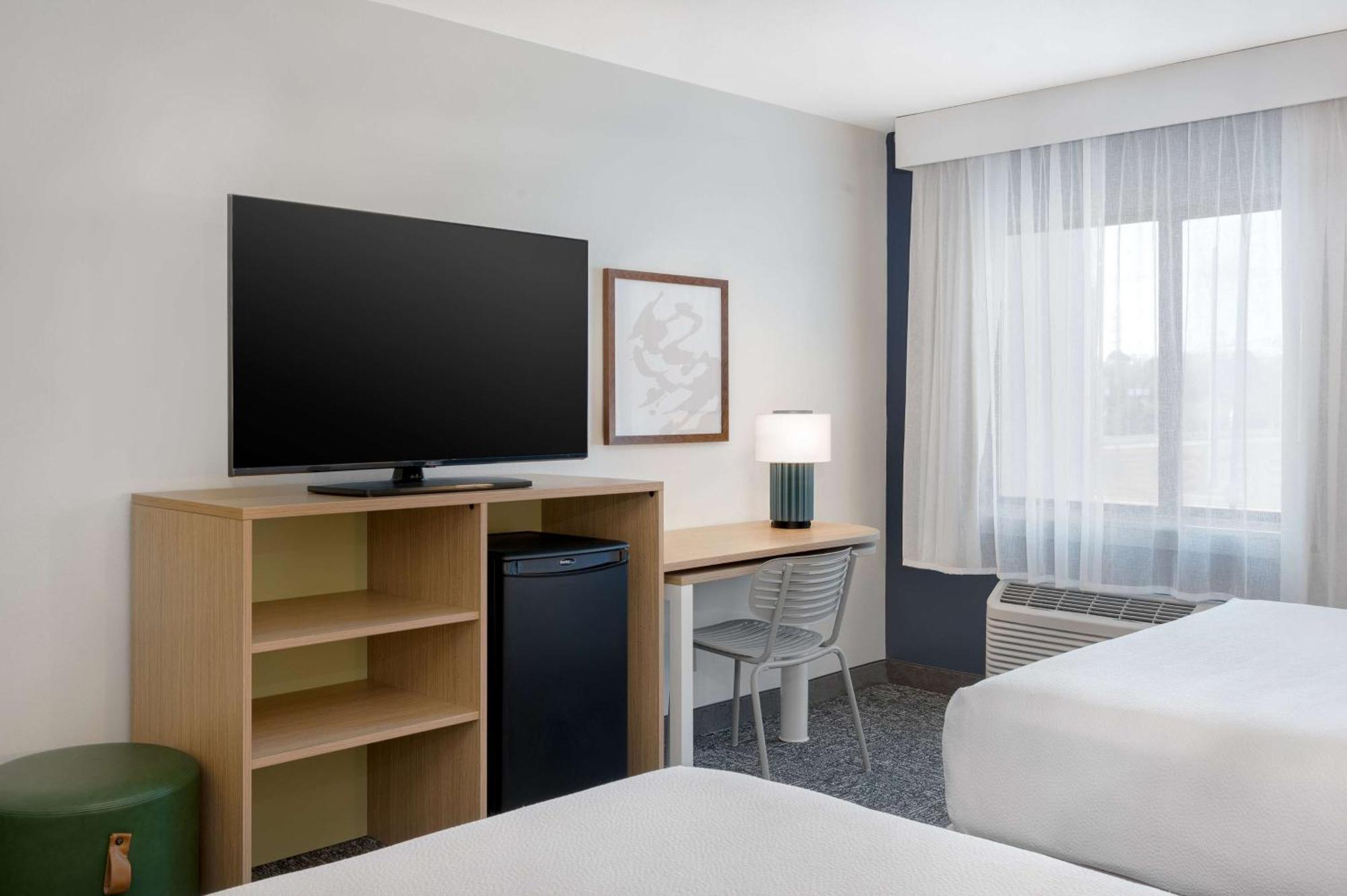 Spark By Hilton Savannah Midtown Exteriör bild