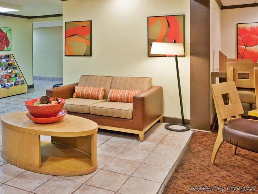 Spark By Hilton Savannah Midtown Exteriör bild
